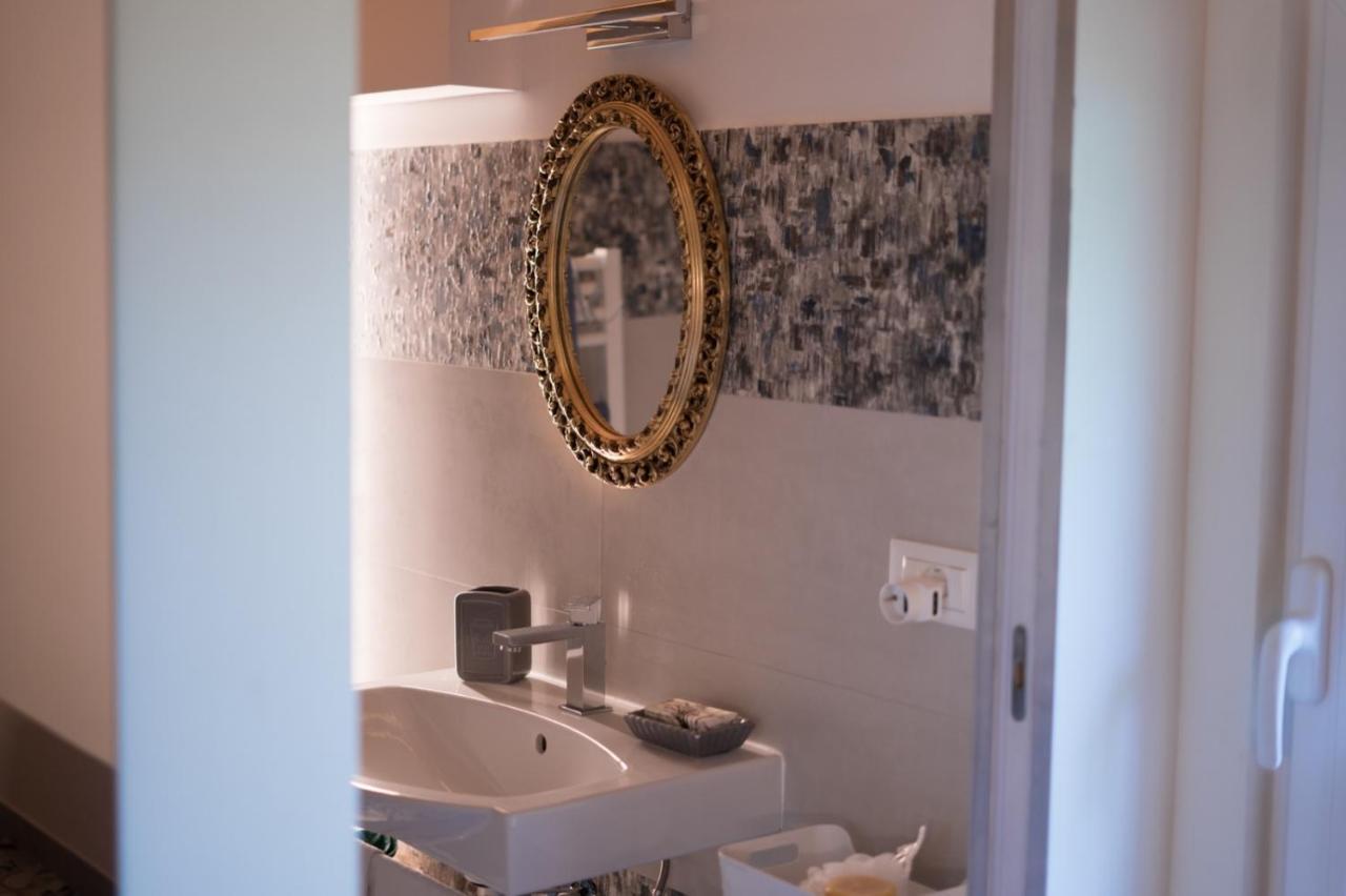 Villa Silvana - Apt Giulia & Michela With Terrace & Parking Perugia Exterior photo
